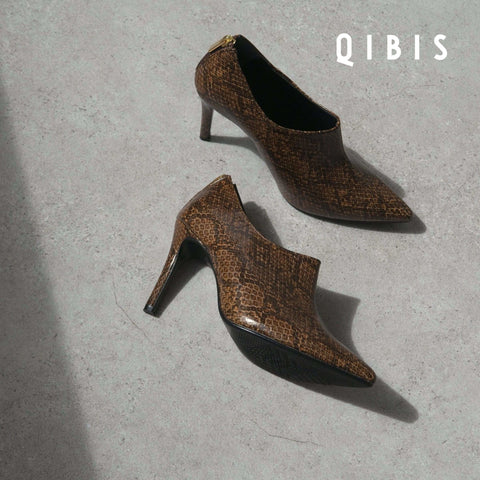 50%OFF:QIBIS:9cmヒール ポインテッドトゥ ブーティ(QM1023)パイソン柄/QIBIS(マミアン)