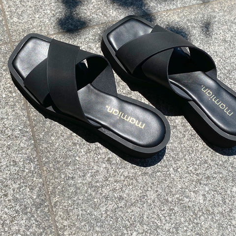 ラストワン限定特価3,490円:【ユニセックス】厚底 プラットフォーム クロス サンダル(m10bn07)ブラック/mamian(マミアン)