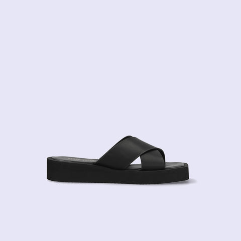 ラストワン限定特価3,490円:【ユニセックス】厚底 プラットフォーム クロス サンダル(m10bn07)ブラック/mamian(マミアン)