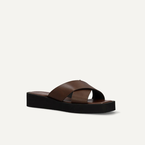 限定特価3,490円:【ユニセックス】厚底 プラットフォーム クロス サンダル(m10bn07)ダークブラウン/mamian(マミアン)