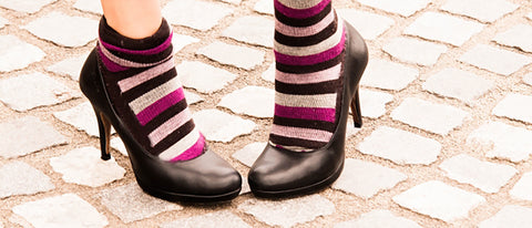 寒い季節だって大丈夫♡パンプス×靴下コーデ