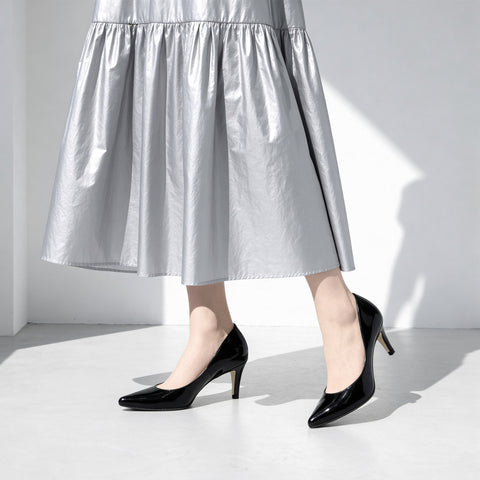 10% OFF: 2024SS: iCoN COLORS: Pointed Toe Enamel Pumps (C76531) Black E