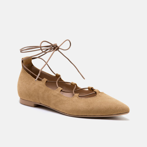 50%OFF：レースアップ ポインテッドトゥ フラットシューズ（130-16ss2）キャメルスエード